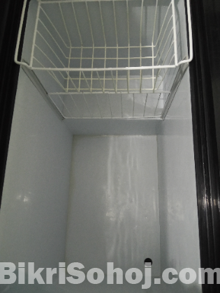 ডিপ ফ্রিজ